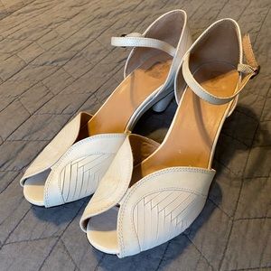 Frye Peep Toe Off White Ivory Leather Heels 10